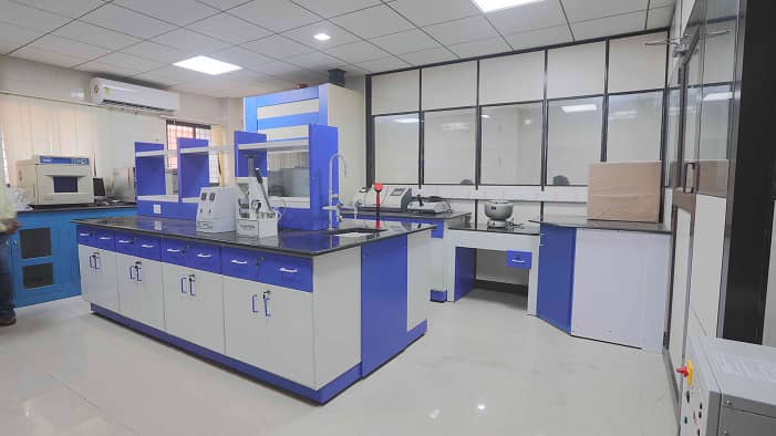 實驗室裝修