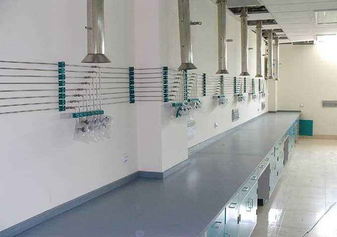 選擇正確的材料，實驗室裝修的關鍵決策