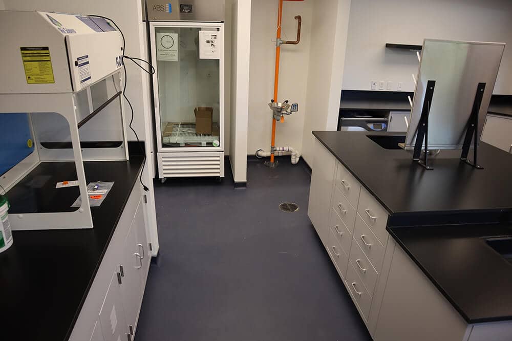 實(shí)驗(yàn)室裝修施工現(xiàn)場(chǎng)管理制度以及注意事項(xiàng)