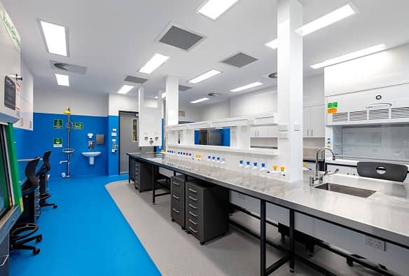 在化學實驗室改造工程中應該如何重新布局設計規劃 (2).jpg