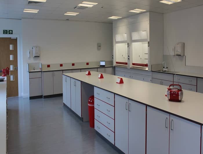 實驗室裝修公司