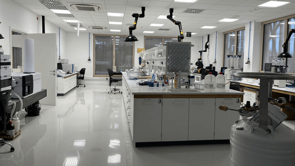 臨床基因擴增檢驗實驗室設計標準